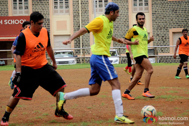 Ranbir Kapoor Snapped At Playing Football