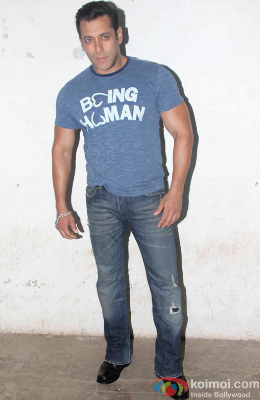 Salman Khan Snapped At Mehboob Studio