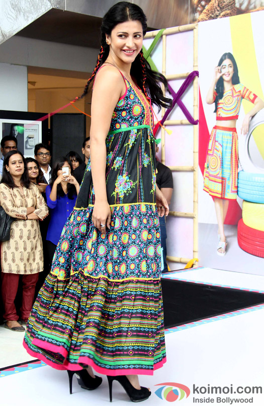 Shruti Haasan Showcases The Latest Collection Of Brand Haute Curry
