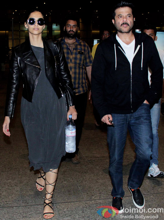Sonam Kapoor And Anil Kapoor Spotted At Airport