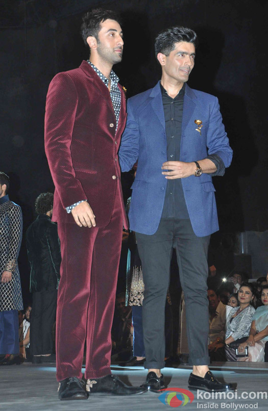 Pics - Suave Ranbir Kapoor Turns Showstopper For Manish Malhotra's Show -  Koimoi