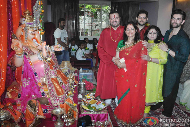 Nitin Mukesh, Nishi Mukesh and Neil Nitin Mukesh during the Ganesh festival celebrations 