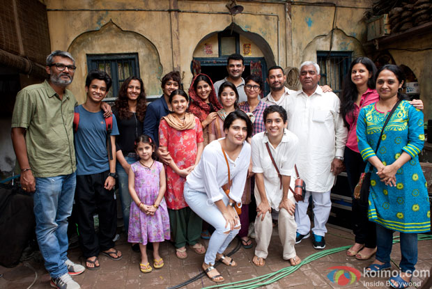 Geeta Phogat, Babita Phogat, Sakshi Tanwar, Siddharth Roy Kapur, Kiran Rao, Aamir Khan and Wrestler Mahavir Singh Phogat during the Dangal mahurat shot