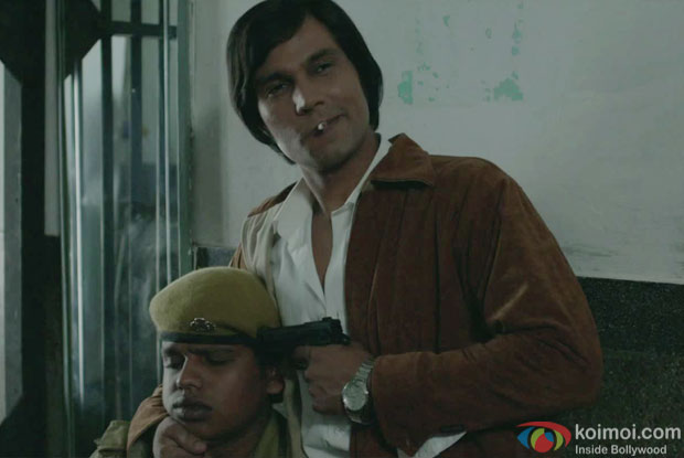 Randeep Hooda in a still from movie 'Main Aur Charles'