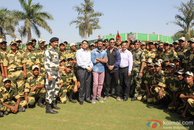 Akshay Kumar  and  Prabhu deva visits BSF Jawans in Delhi 