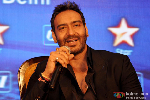 CII Awards Ajay Devgn with Award for Excellence in Indian Cinema