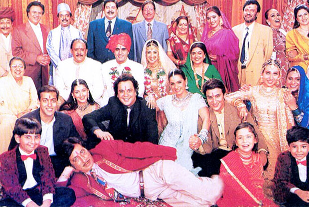 A still from movie 'Hum Sath Sath Hain' (1999)