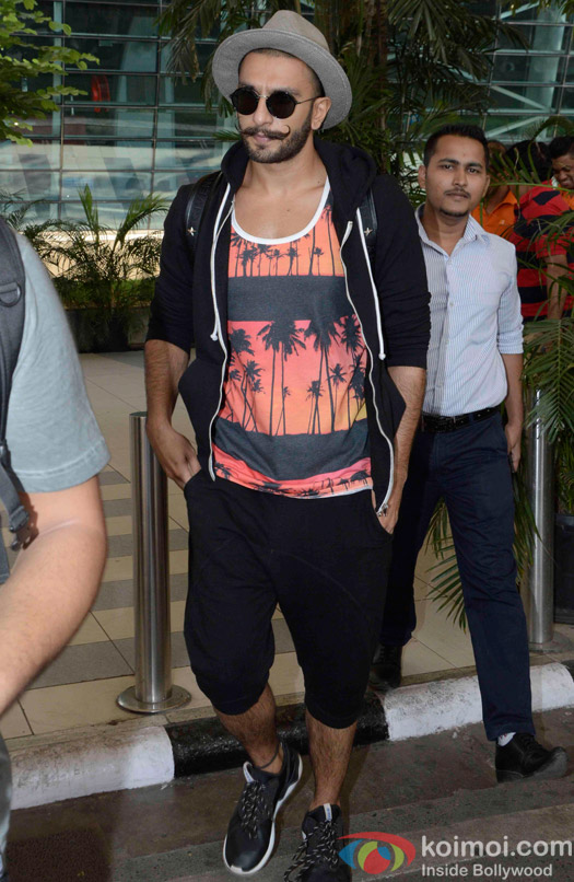 Ranveer Singh Spotted at Airport