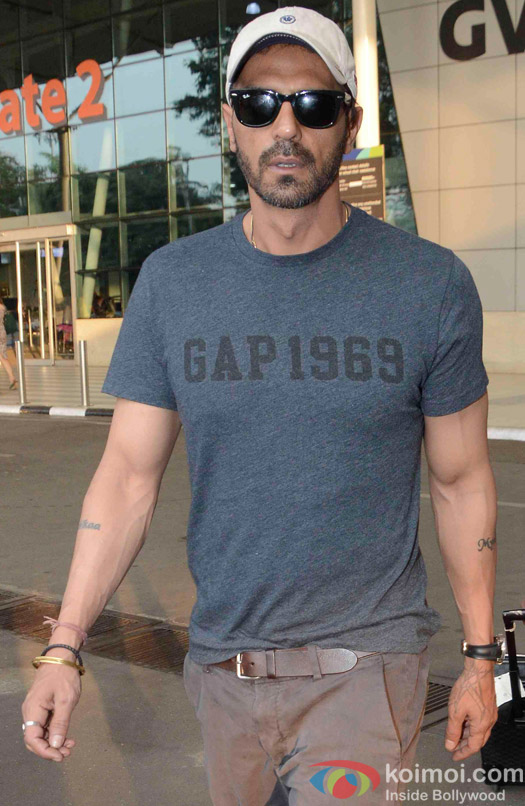 Arjun Rampal Spotted at Airport