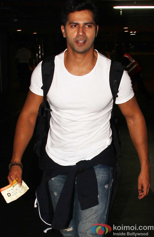 Varun Dhawan spotted at airport 