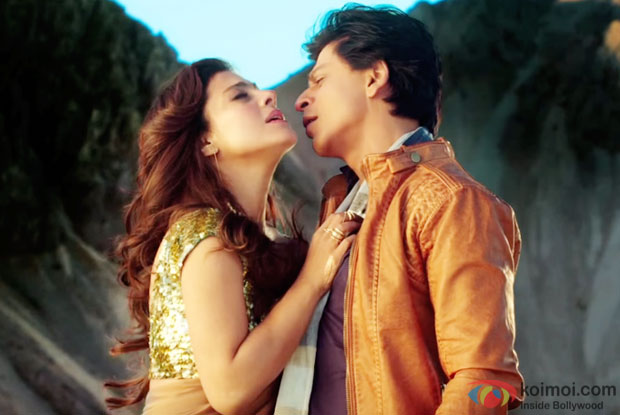 Kajol and Shah Rukh Khan in a 'Gerua' song still from 'Dilwale'
