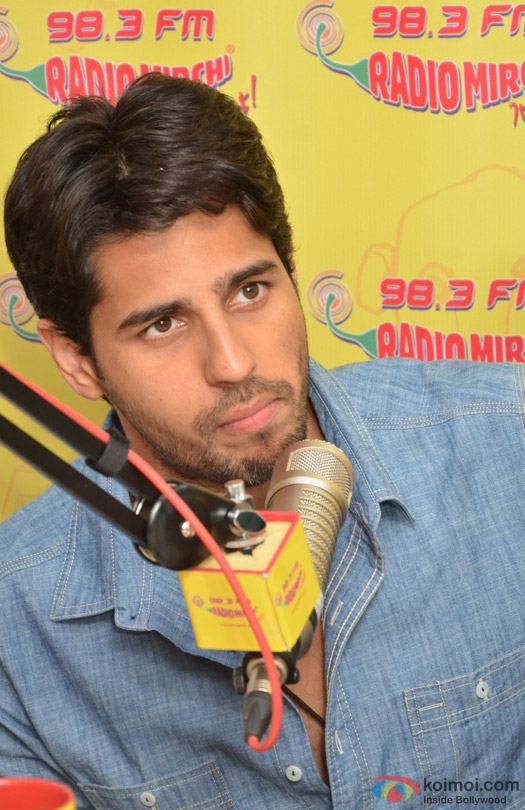 Sidharth Malhotra during the promotion of movie 'Kapoor And Sons' at Radio Mirchi Studio