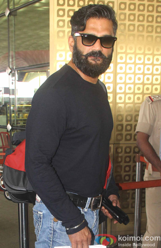 Sunil Shetty leaves for The Times of India Film Awards