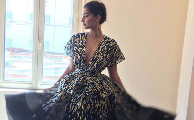 Simple & Elegant : Here's What Sonam Kapoor Wore For The Cannes Press ...