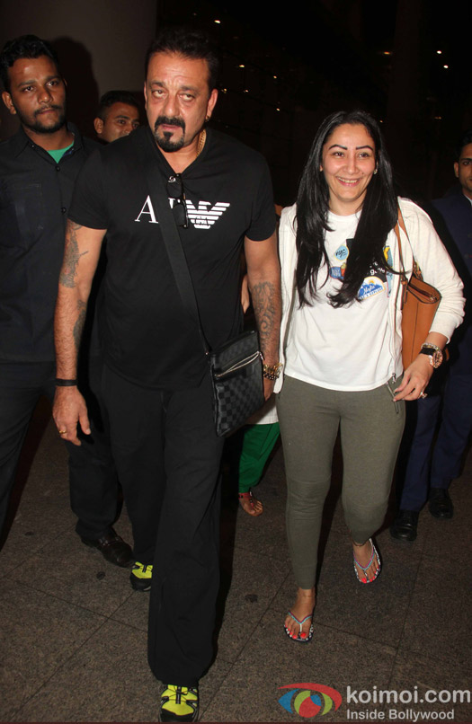 Sanjay Dutt and Manyata Dutt spotted at airport