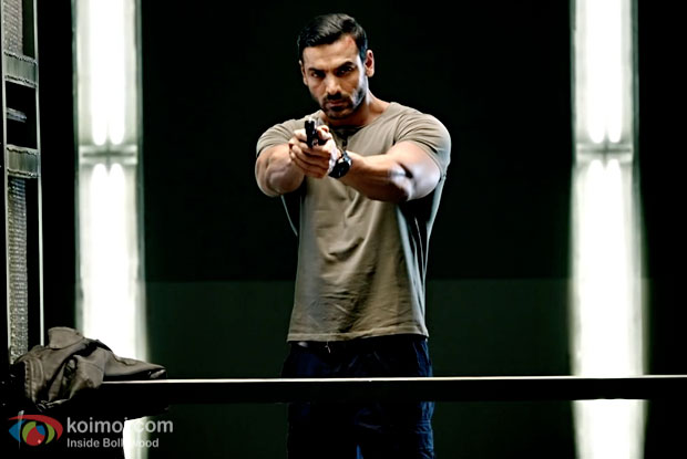  John Abraham in a still from Force 2