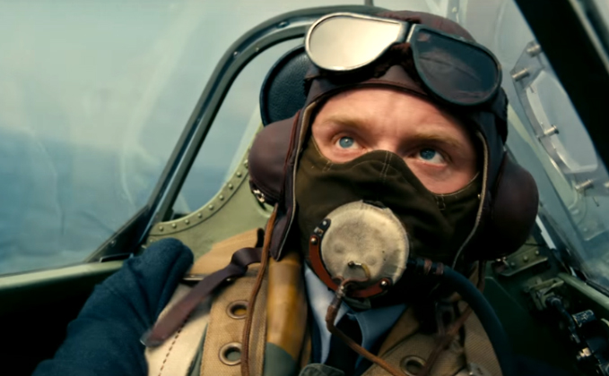 Watch The Official Trailer Of Christopher Nolans Dunkirk 