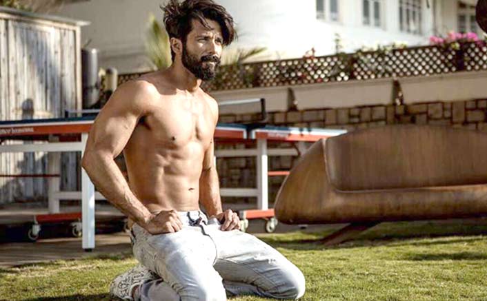 Shahid Kapoor Has The Hottest Six Pack Abs In Bollywood, Survey Says