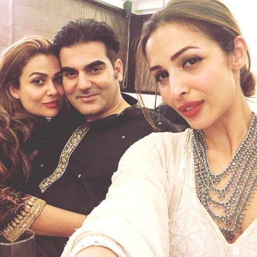 Check Out The 10 Best Bollywood Selfies Of 2017