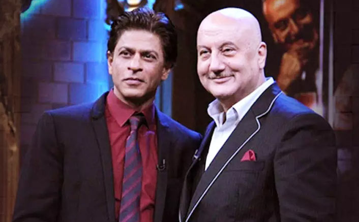 Shah Rukh Khan Took A Break From Bollywood & Anupam Kher Appreciates The Act!