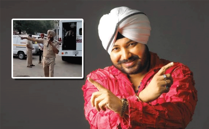 Daler Mehndi Shares An Entertaining Video Of Chandigard Cop Singing 'Bolo Ta Ra Ra Ra' Song To Guide Traffic, WATCH