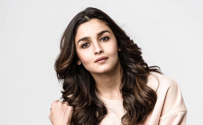 peoples-choice-awards-2019-alia-bhatt-loses-the-title-to-this-south-korean-singer-songwriter-001.jpg