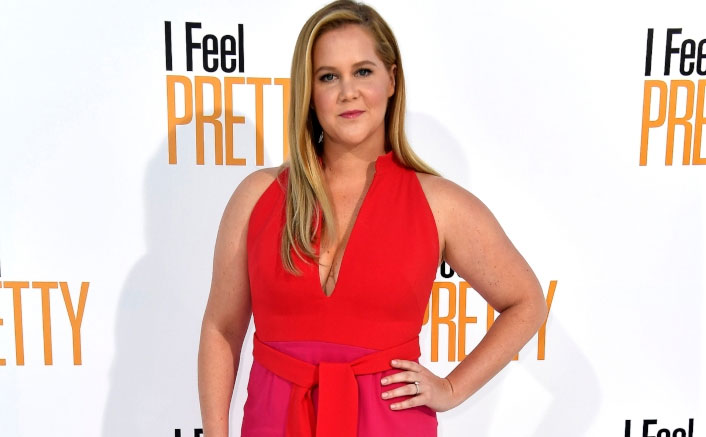 Amy Schumer Recalls Scary Story Of Her C-Section: "I Was Throwing Up..."