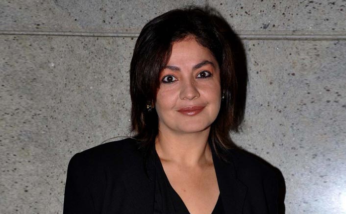Pooja Bhatt Is Alcohol-Free Since 3 Years & She's Grateful For This New Life