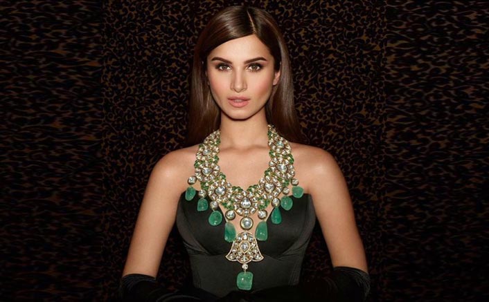Tara Sutaria’s BOLD Look Is Perfect For All The Young Fierce Brides Out There!
