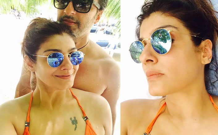 Raveena Tandon's Bikini Pictures Are Making Us Miss 'Vitamin Sea' As Well, Check Out