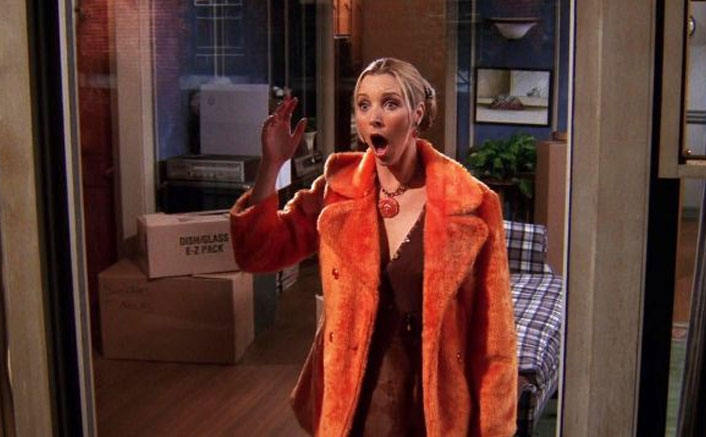 FRIENDS' 'Phoebe Buffay' Lisa Kudrow REVEALS Getting Her Car Checked Daily While Returning From The Sets To Make Sure She Wasn't A Thief 