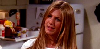 FRIENDS: Latest Easter Egg Shows Paying Tribute To Jennifer Aniston's Greek Heritage & It's MIND-BLOWING