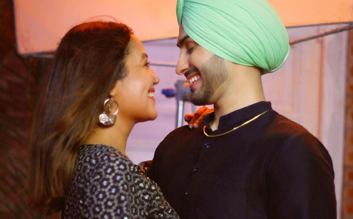 Neha Kakkar & Rohanpreet Singh Are ALREADY Engaged? That Huge Rock Suggests So!