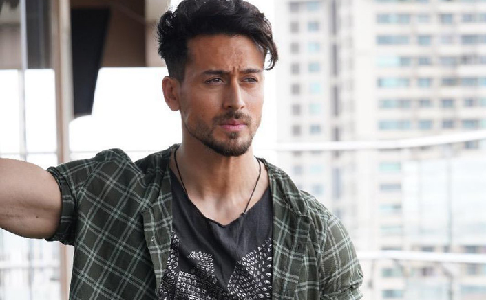 Tiger Shroff treats the fans with the acoustic version of 'Unbelievable'