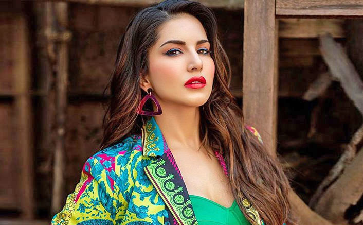 Sunny Leone Is Excited For Jetty Ride