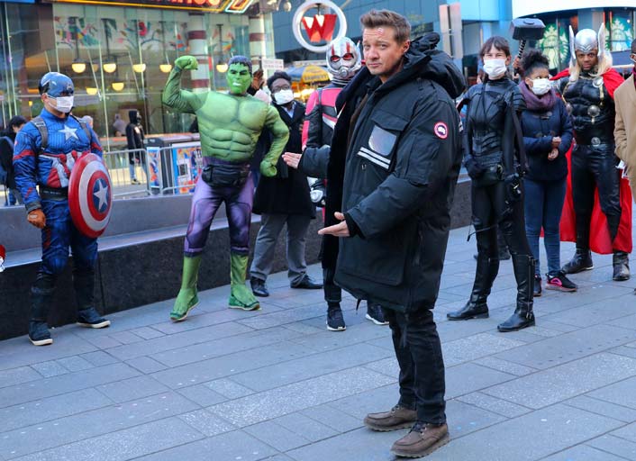 Jeremy Renner Had A Mini Avengers Reunion & We Cannot Stop Looking At The Pictures