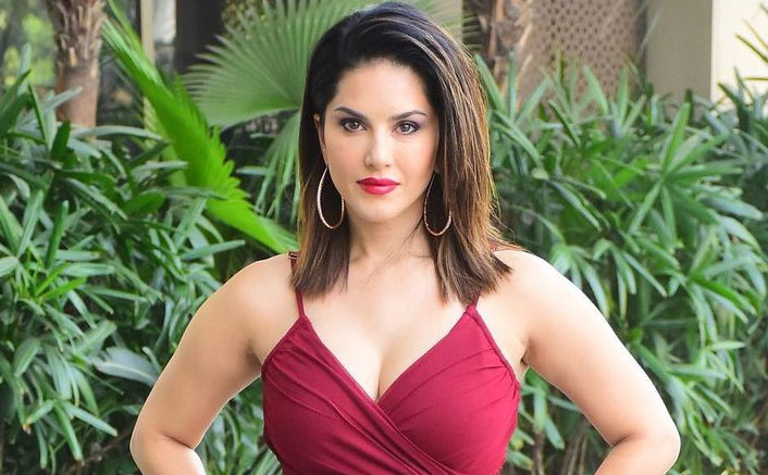 Sunny Leone shares Xmas and New Year wishes for fans