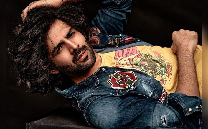 After ending the year with a #Dhamaka, Kartik Aaryan kickstarts the new year with his first shoot