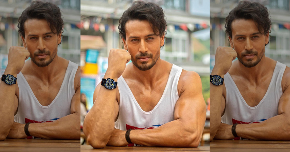 Tiger Shroff Shows Off His Abs