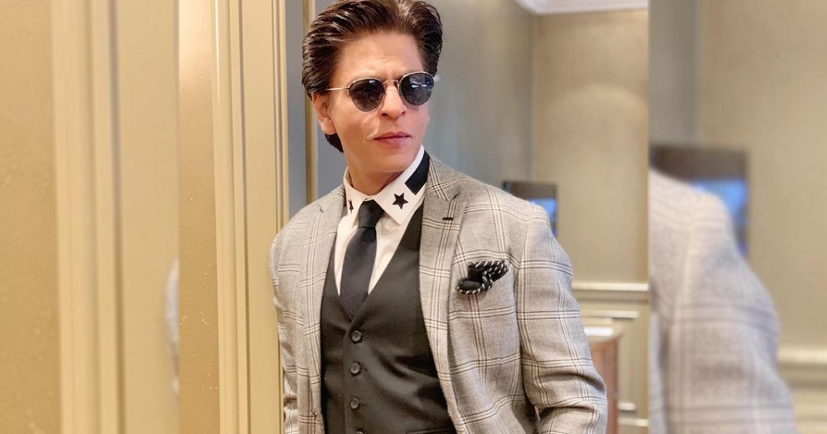Shah Rukh Khan's Outfit For A Fan Meet Costs Close To One Crore, Fans Call  Him 'Most Spoilt Kid At Home