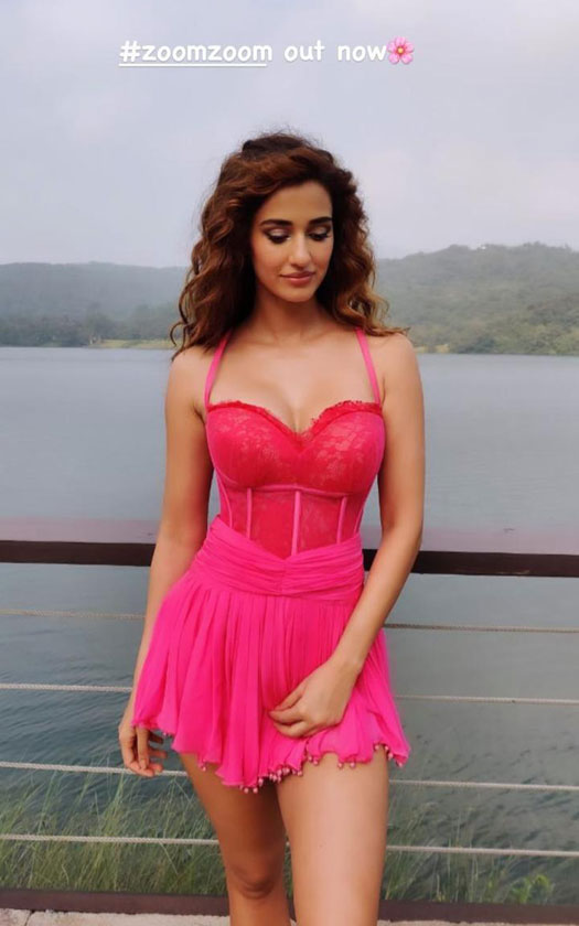 Disha Patani leaves us stunned with her sizzling BTS glimpses from her upcoming next, Radhe's latest song, Zoom Zoom