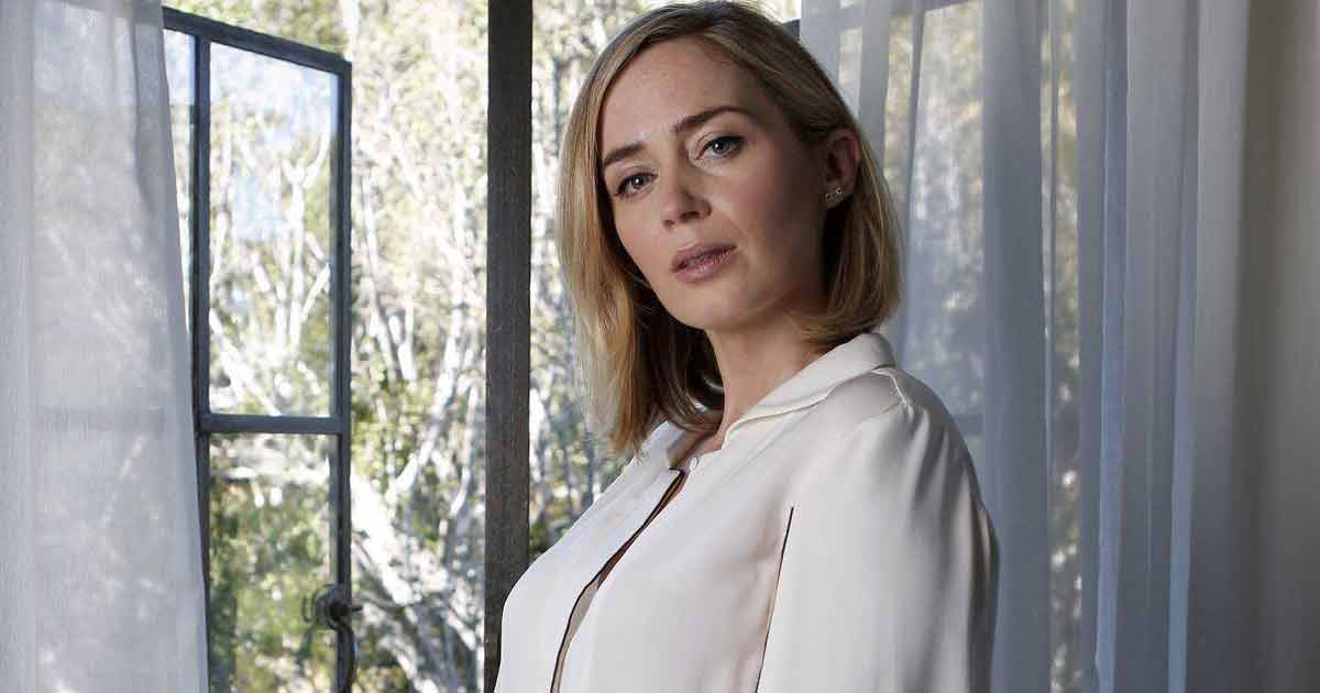 Emily Blunt's first kiss was horrible