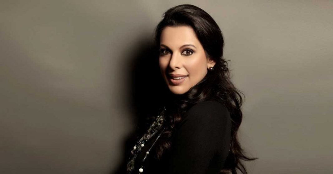 Pooja Bedi On Growing Up In A Divorced Family: "My Father Has Been