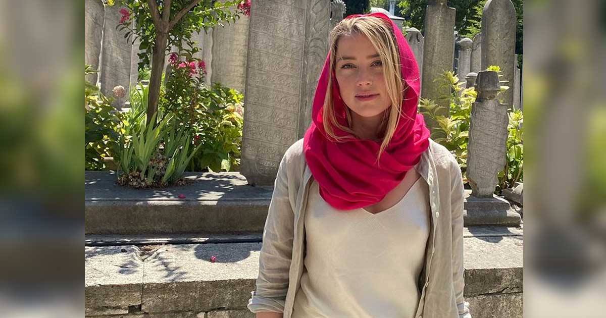 Amber Heard Was Once Trolled For Visiting A Mosque In Istanbul
