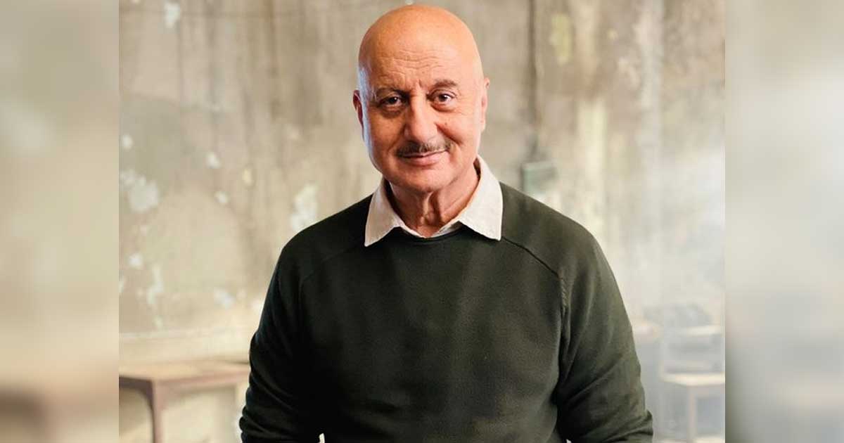 Anupam Kher Interacts With Police Officers, Staff In Shimla
