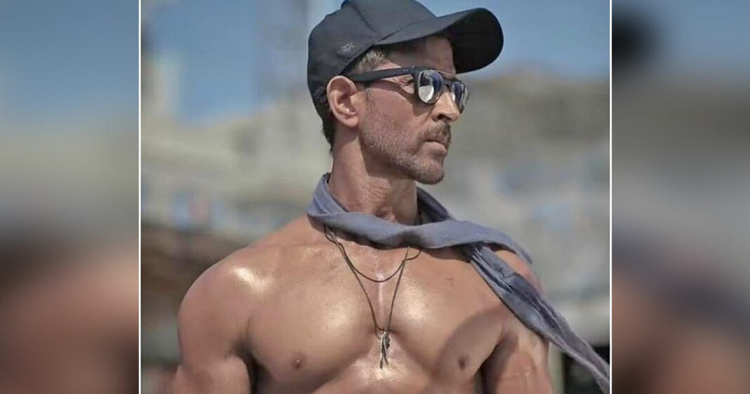 Hrithik Roshan Flaunts His Shirtless Tanned Avatar And We Re Drooling