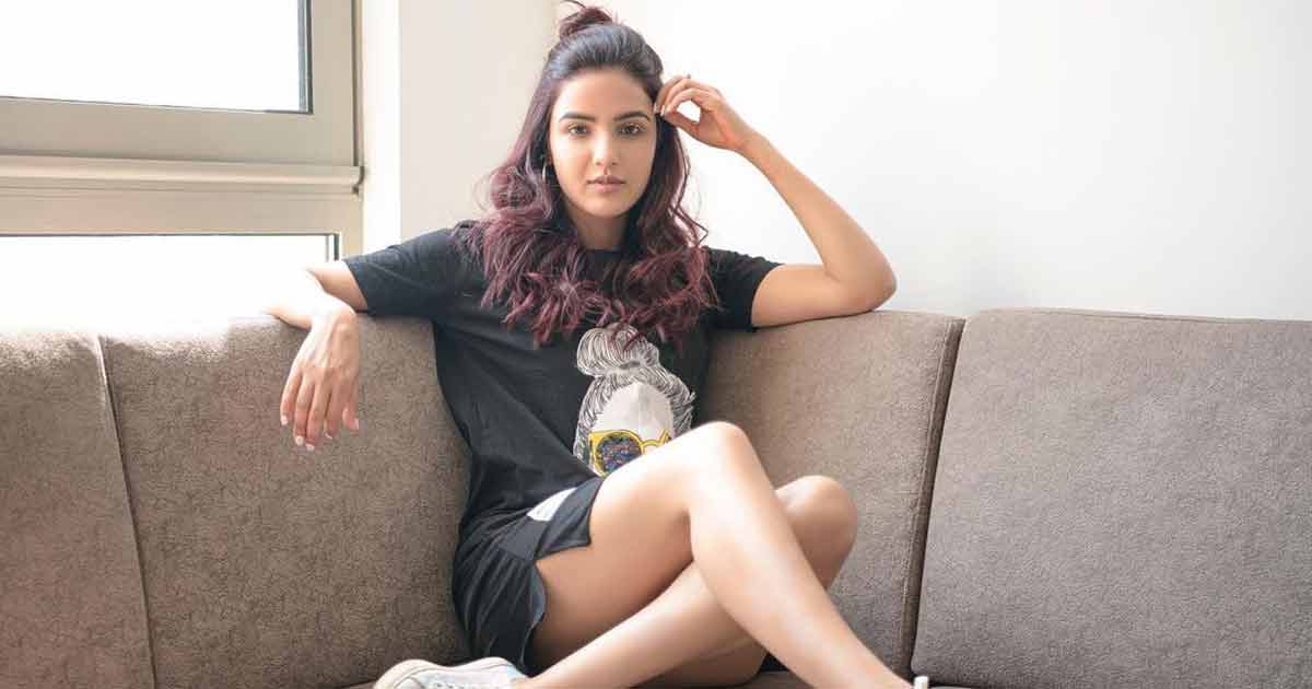 Jasmin Bhasin Answers If She's Worried About The 'Bigg Boss' Fame: "I Would Never Want To Lose Myself" Read On