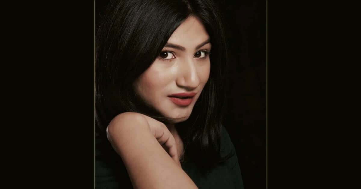 FIR Actress Mahika Sharma On Battling COVID-19: "I'm Also Diagnosed With Vertigo & Had No Control Over My Body"