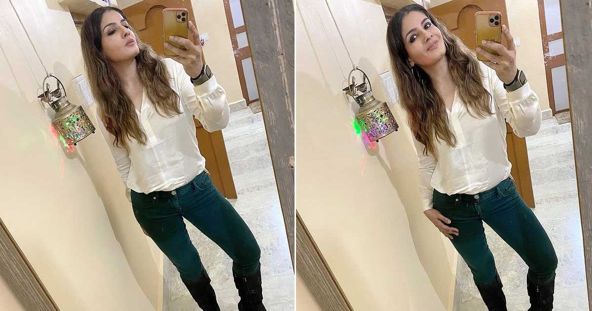 Raveena Tandon Dresses Up In A Classy White Shirt - Blue Denim & Her Struggle To Post The Picture Is Real