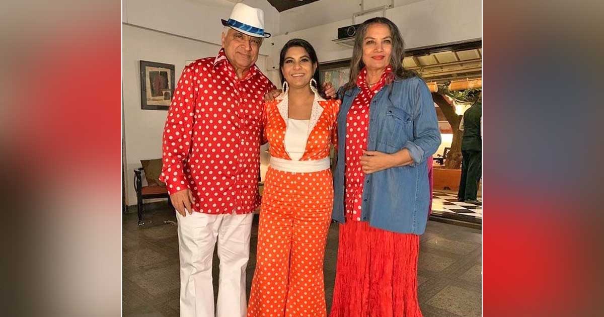 Shabana Azmi & Javed Akhtar Twinning In Matching Polka Dot Outfits…